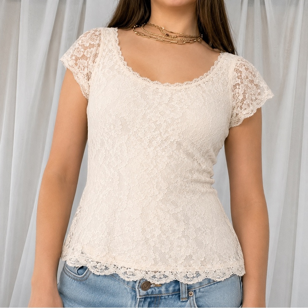 y2k elle cream floral lace top